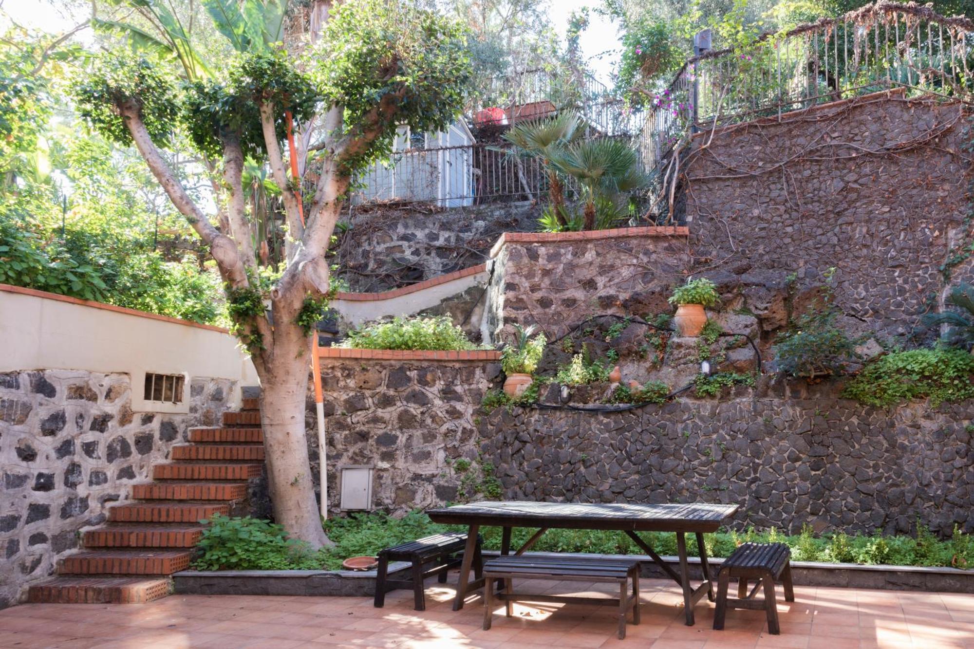 Magnolia Design Apartment Aci Castello Eksteriør billede